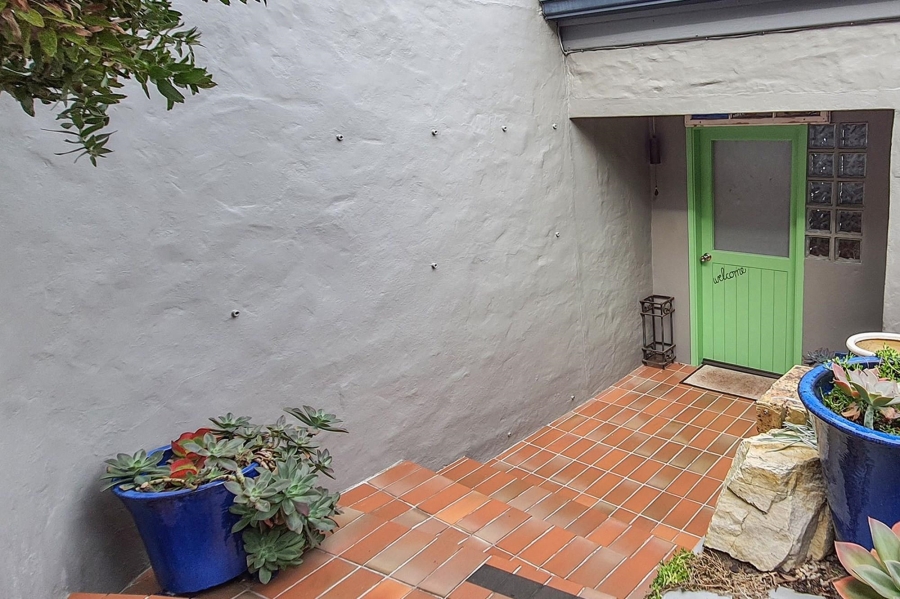 To Let 3 Bedroom Property for Rent in Heuwelkruin Western Cape